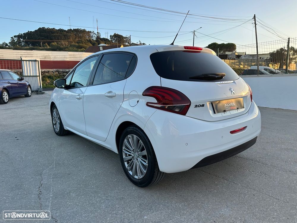 Peugeot 208 1.6 BlueHDi Style - 7