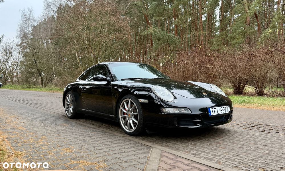 Porsche 911 Carrera S - 4