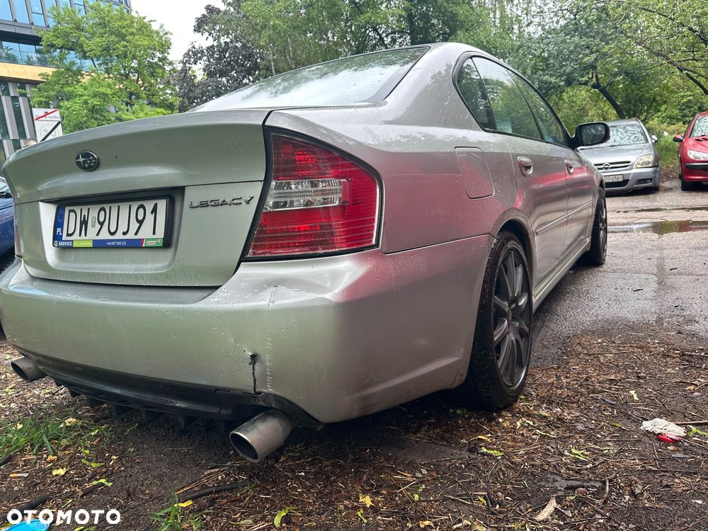 Subaru Legacy 3.0 H6 Spec B - 4