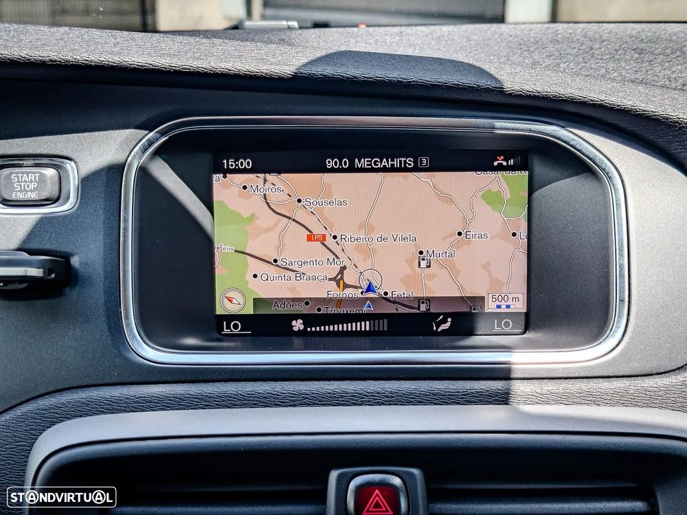 Volvo V40 1.5 T3 Sport Edition Plus Geartronic - 22