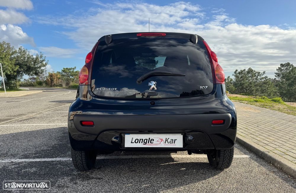 Peugeot 107 1.0 Active - 11