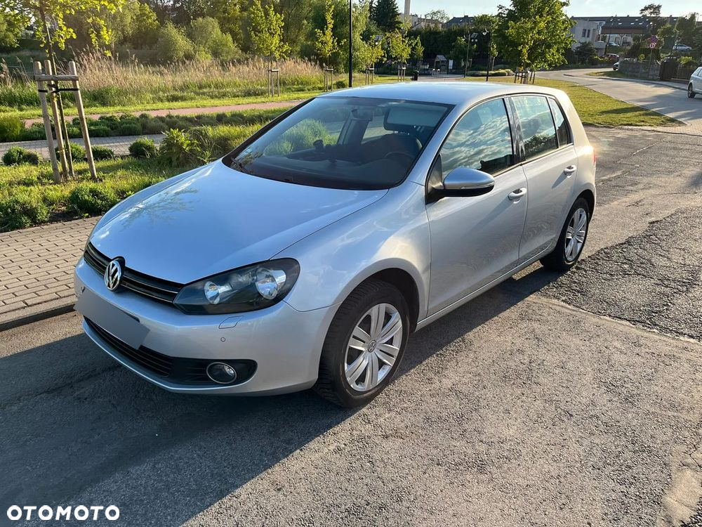 Volkswagen Golf - 11