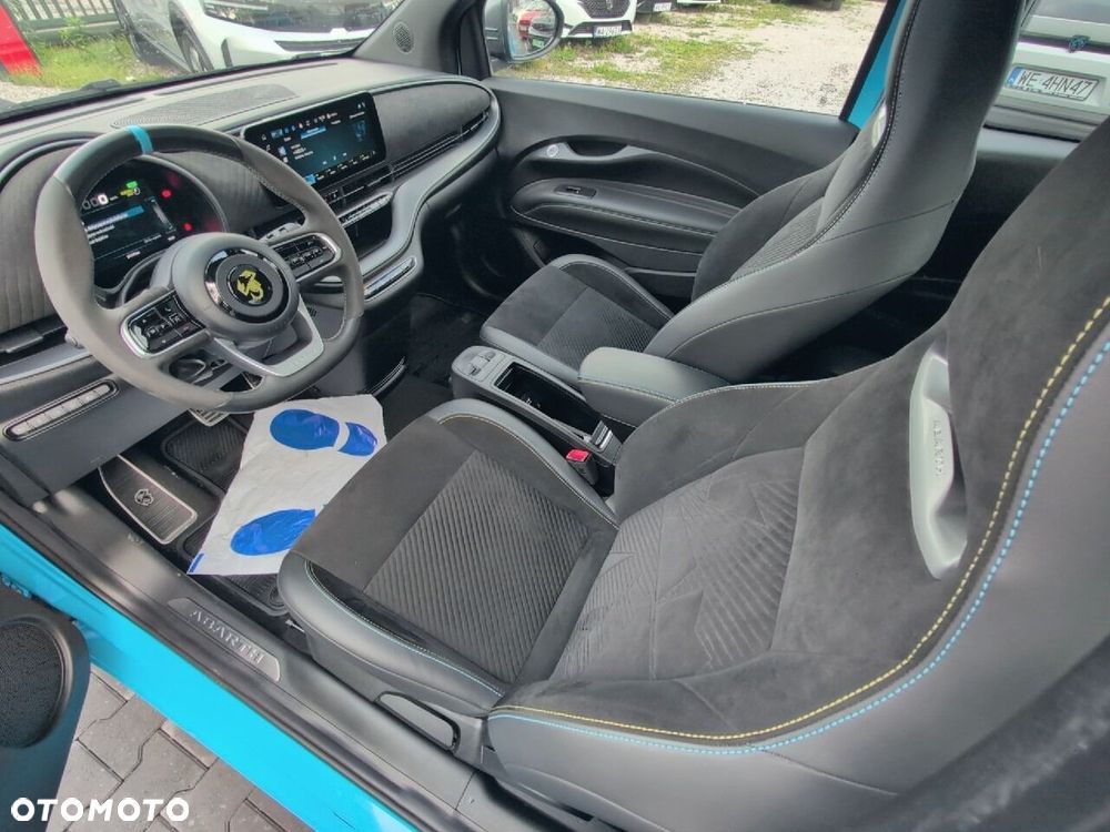 Abarth 500e 37.8kWh Turismo - 9