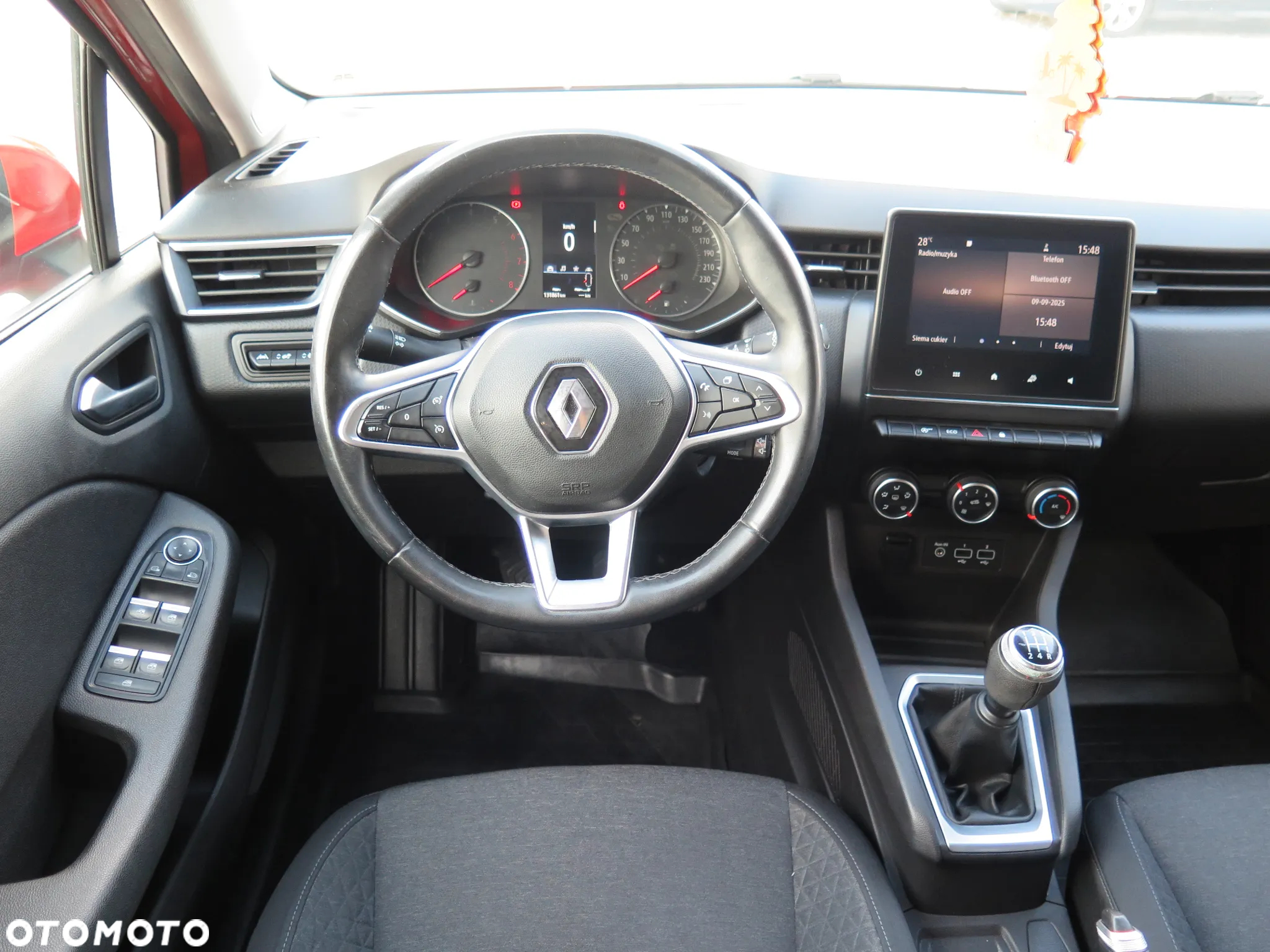 Renault Clio - 13