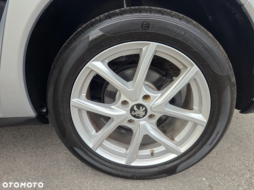Peugeot 3008 1.6 HDi Premium - 26