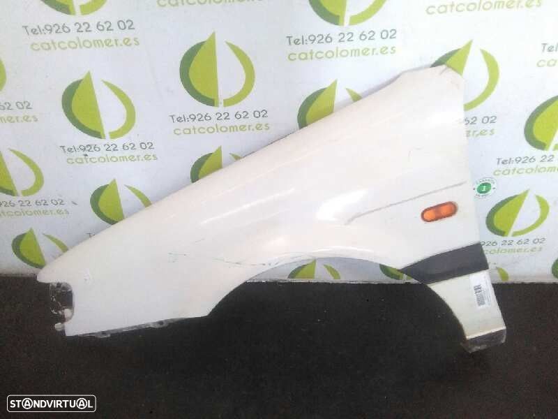 GUARDA-LAMAS FRENTE ESQUERDO VOLKSWAGEN PASSAT 1.9 TD 75CV 1896CC - 1