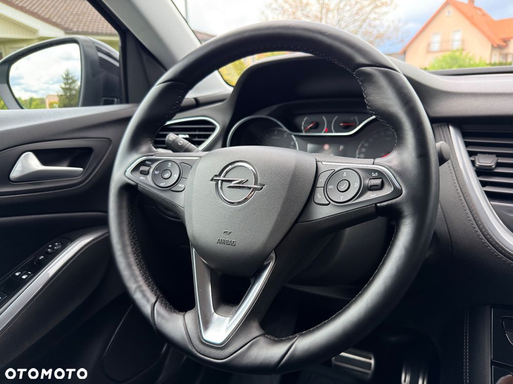 Opel Grandland X 1.2 Start/Stop Automatik Business INNOVATION - 37