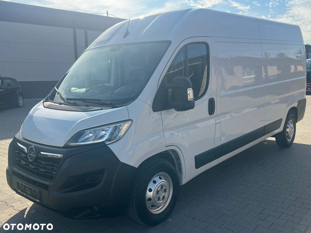 Opel Movano