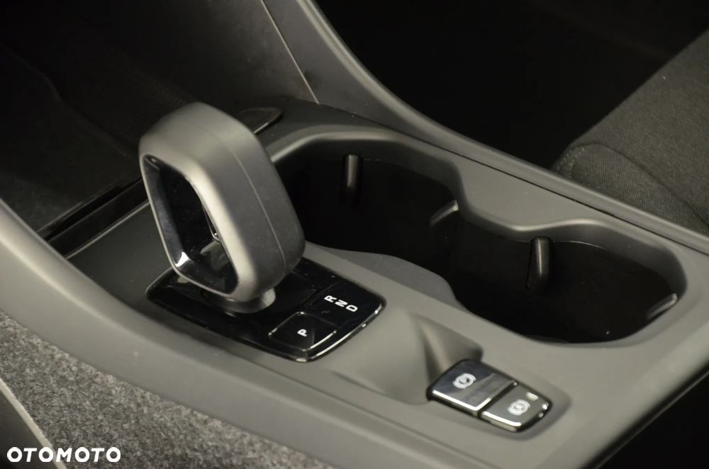 Volvo XC 40 - 22