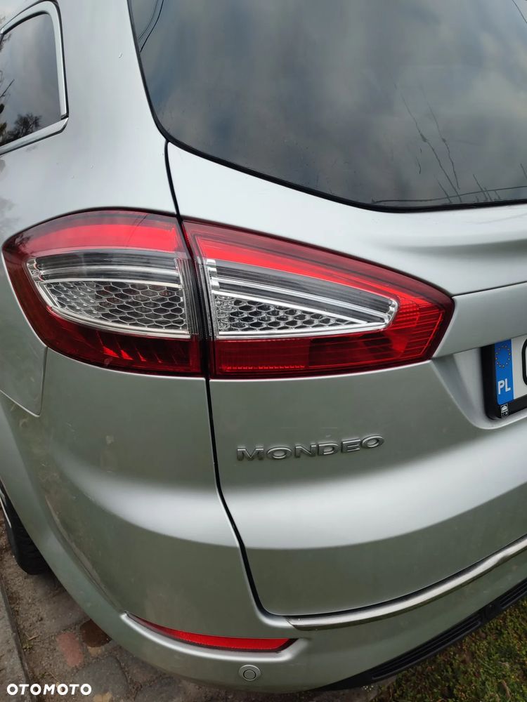 Ford Mondeo 2.0 TDCi Titanium - 25