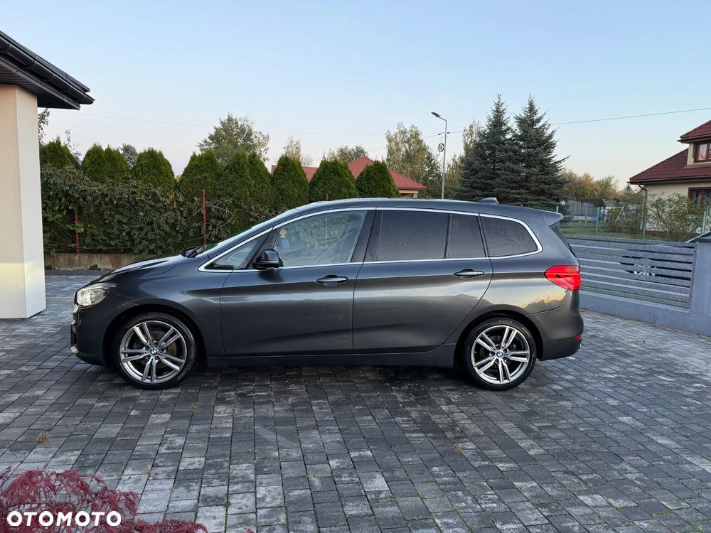 BMW Seria 2 218d - 2