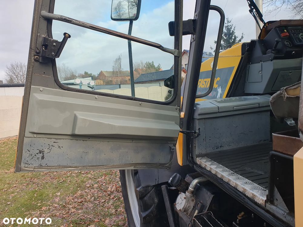 JCB Fastrac 155-65 - 14