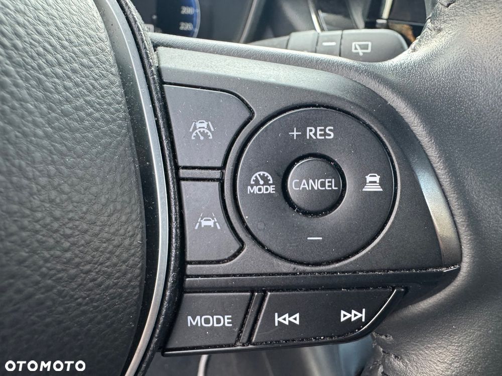 Toyota Corolla 1.8 Hybrid Comfort - 24