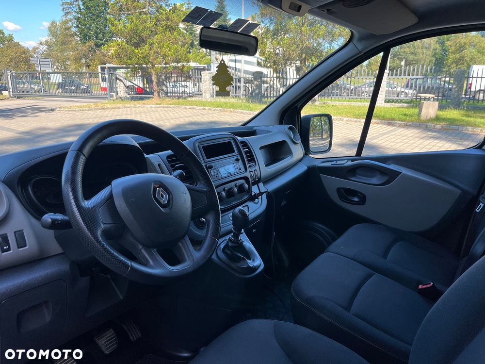 Renault Trafic - 10