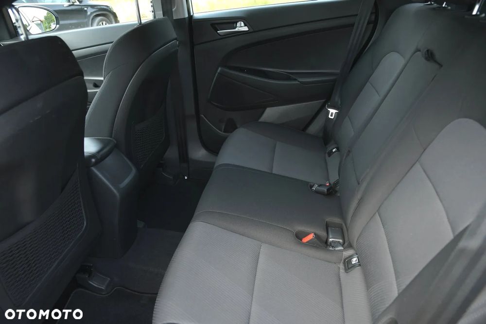 Hyundai Tucson blue 1.6 GDi 2WD Advantage - 25