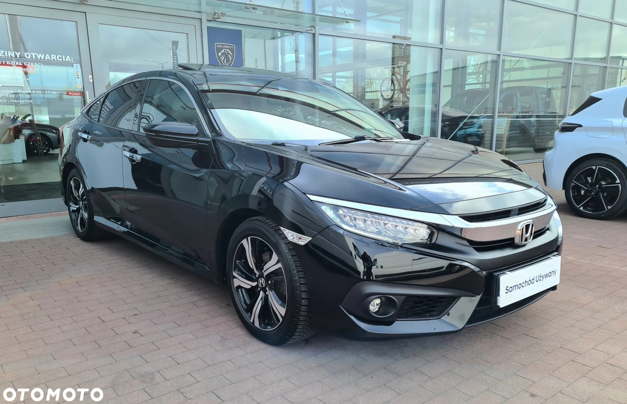 Honda Civic 1.5 T Executive - 3
