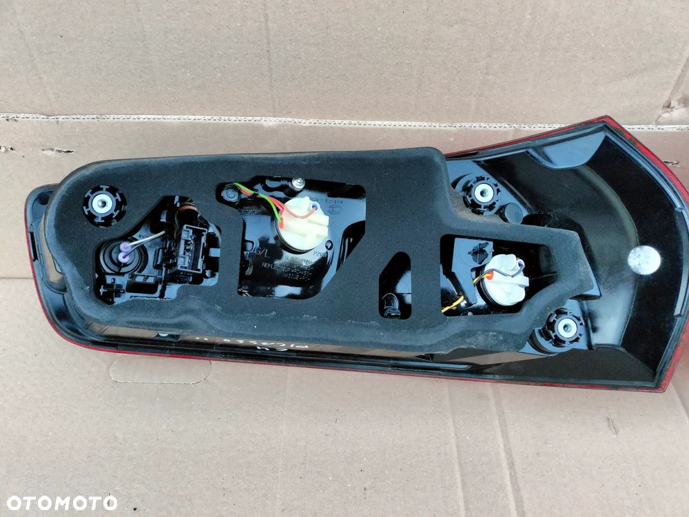 CITROEN C4 II PICASSO LAMPA PRAWA LEWA TYŁ - 6