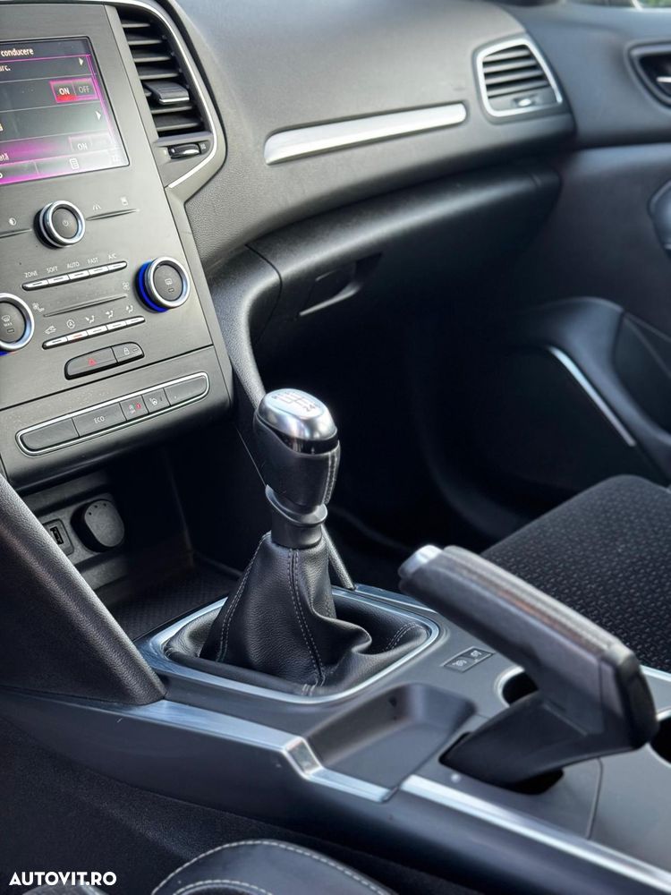 Renault Megane Energy dCi Intens - 10