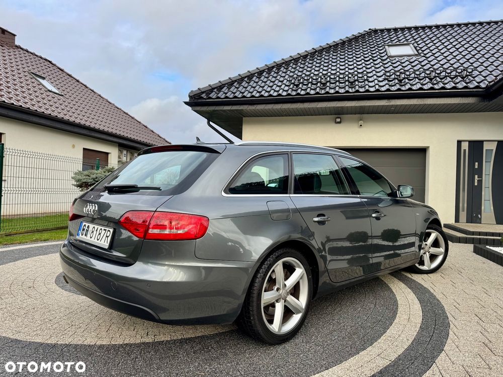 Audi A4 - 4