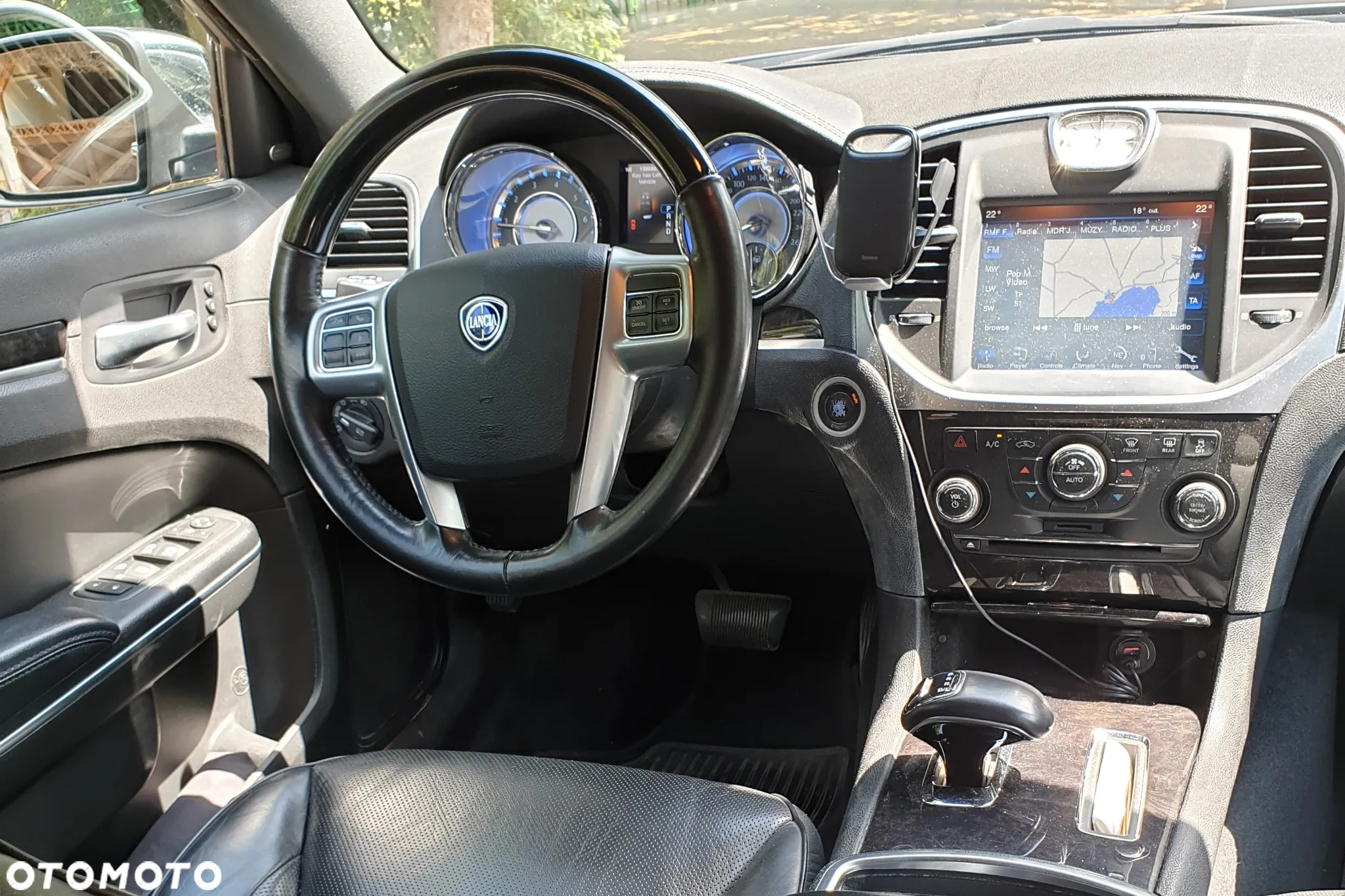 Lancia Thema 3.6 Platinum - 11