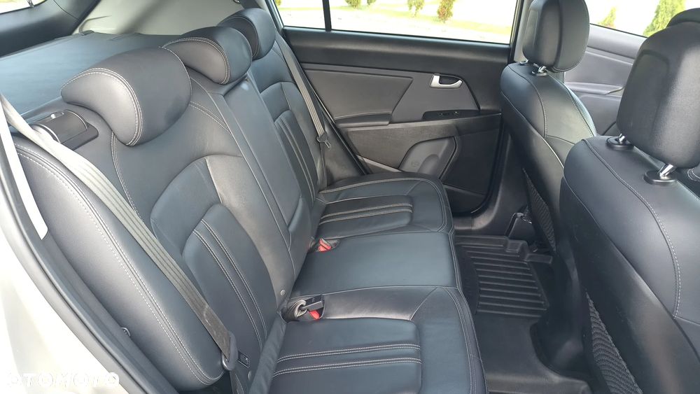 Kia Sportage - 12