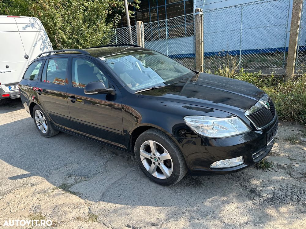 Skoda Octavia 1.6 TDI Drive - 8