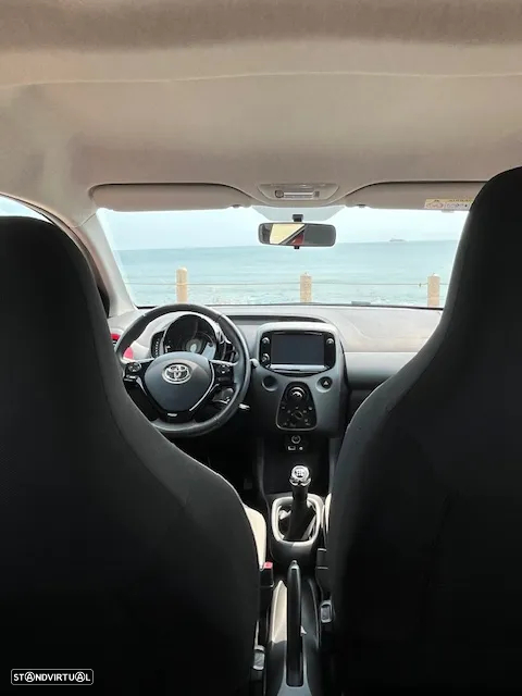 Toyota Aygo 1.0 X-Play+X-Touch - 8