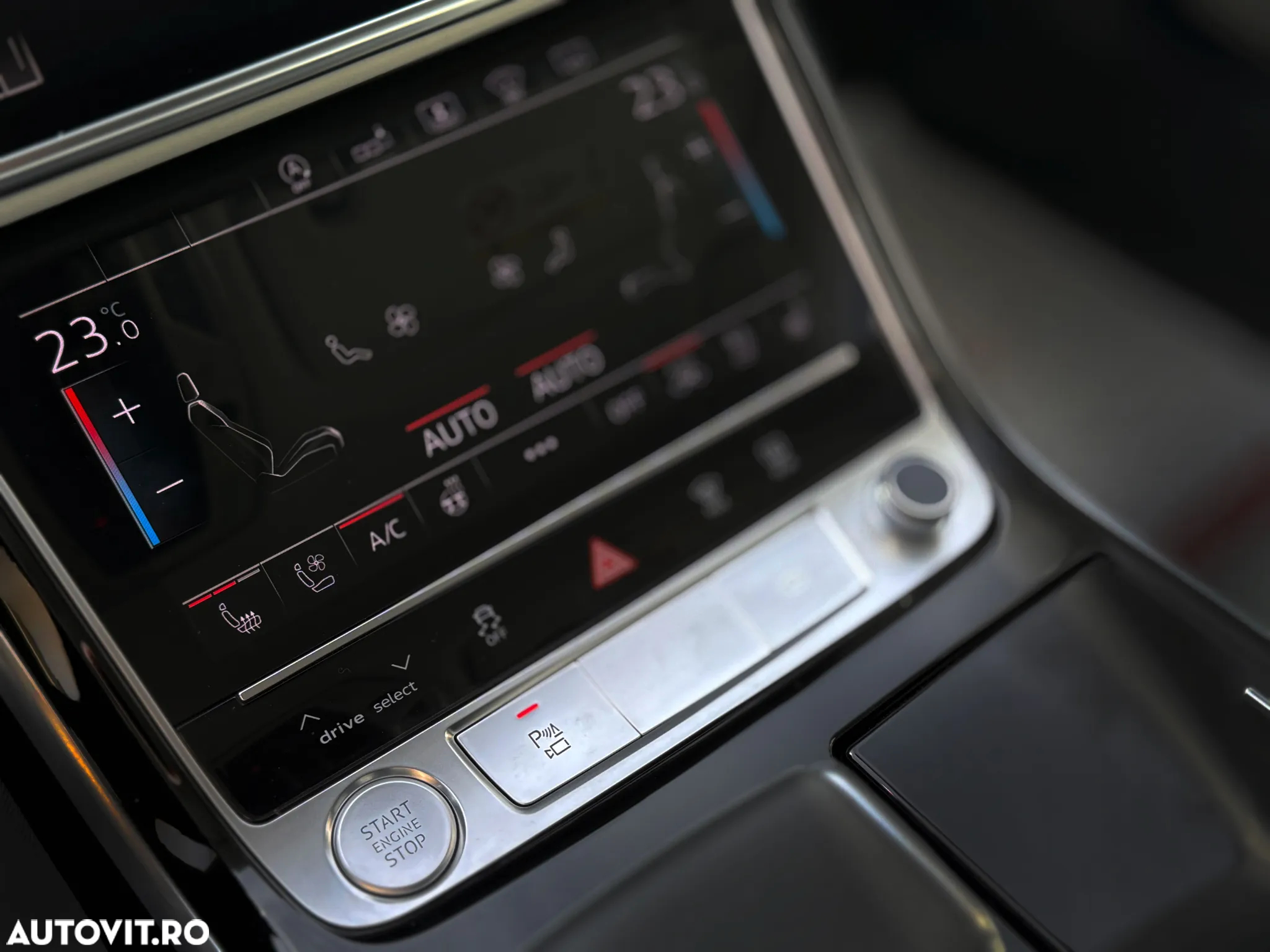 Audi A8 55 TFSI quattro Tiptronic MHEV - 18