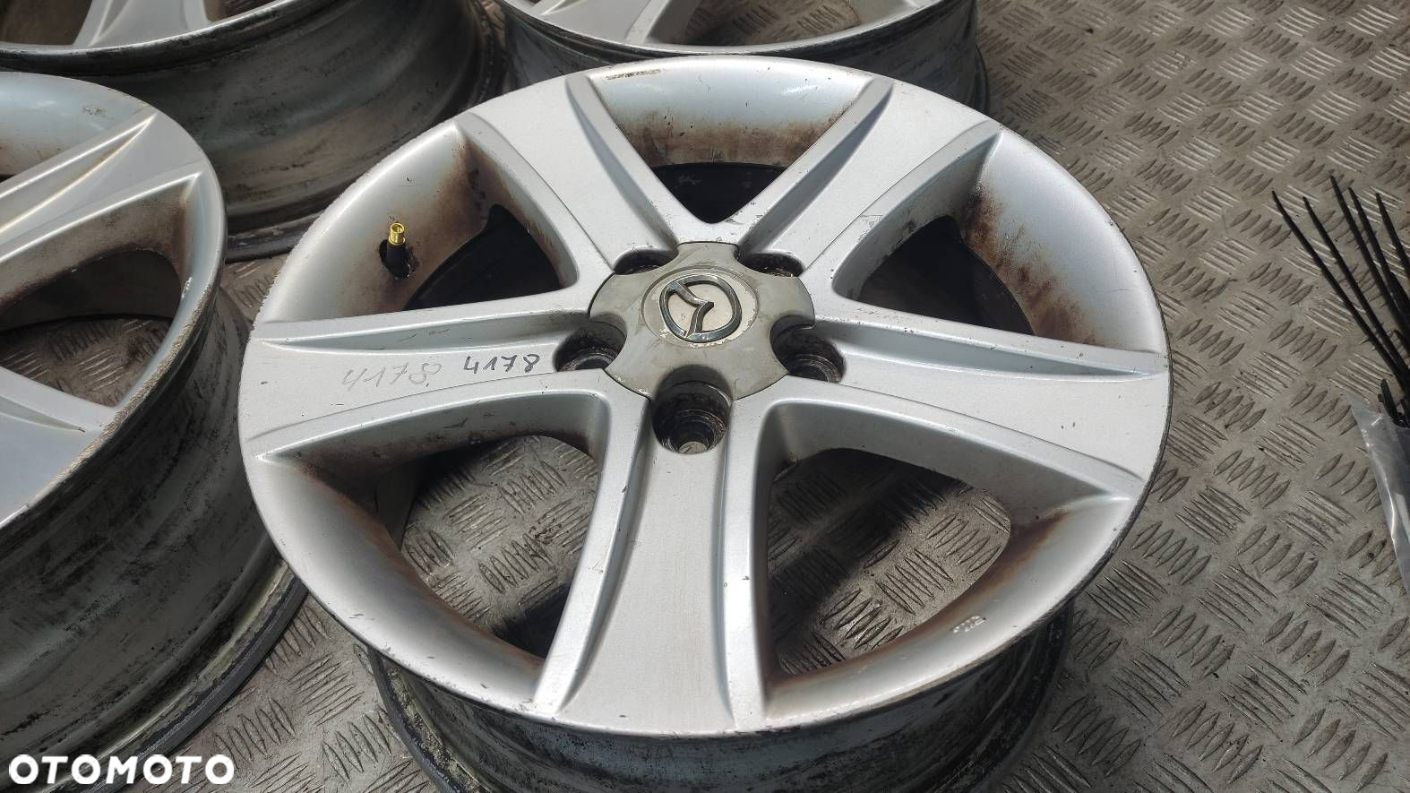 FELGA ALUMINIOWA 4 SZT MAZDA 16X7J ET55 5X114,3 - 11