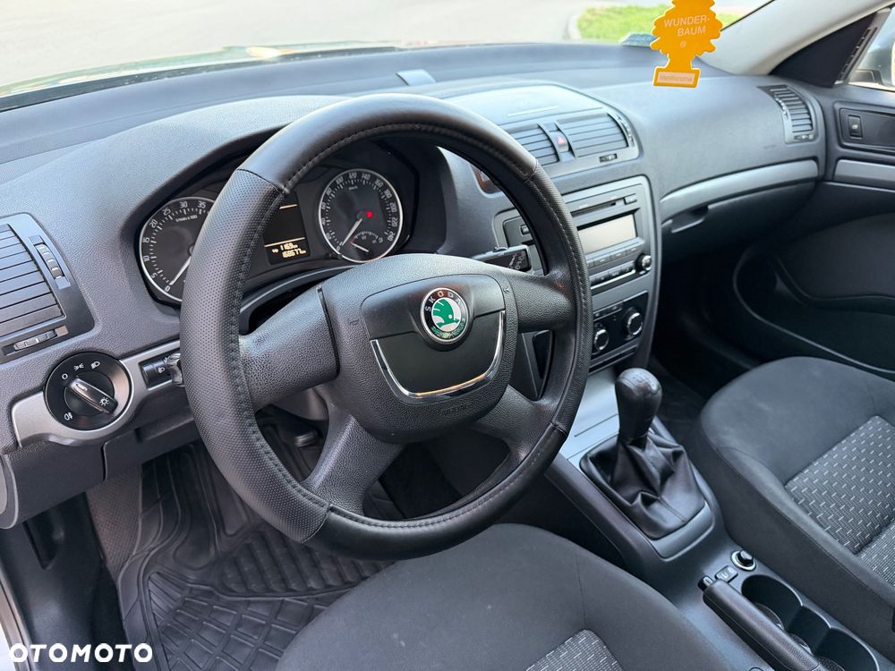 Skoda Octavia 1.6 TDI DPF Classic - 7