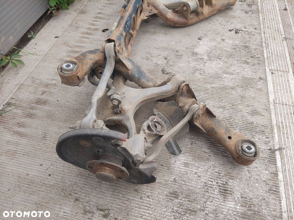 KOMPLETNE ZAWIESZENIE BELKA SANKI TYŁ WAHACZE AUDI A4 B8 SEDAN - 3