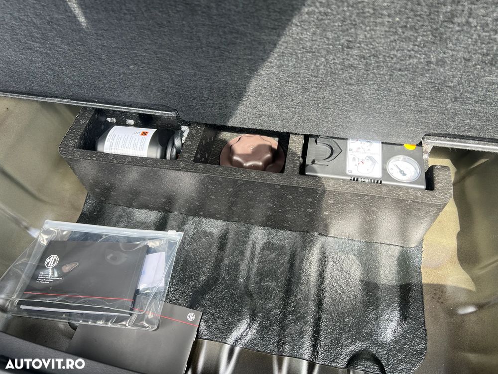 MG ZS ICE 1.5 Standard - 16