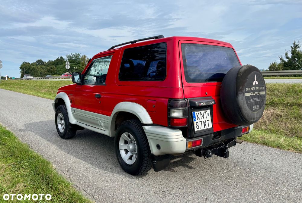 Mitsubishi Pajero - 7