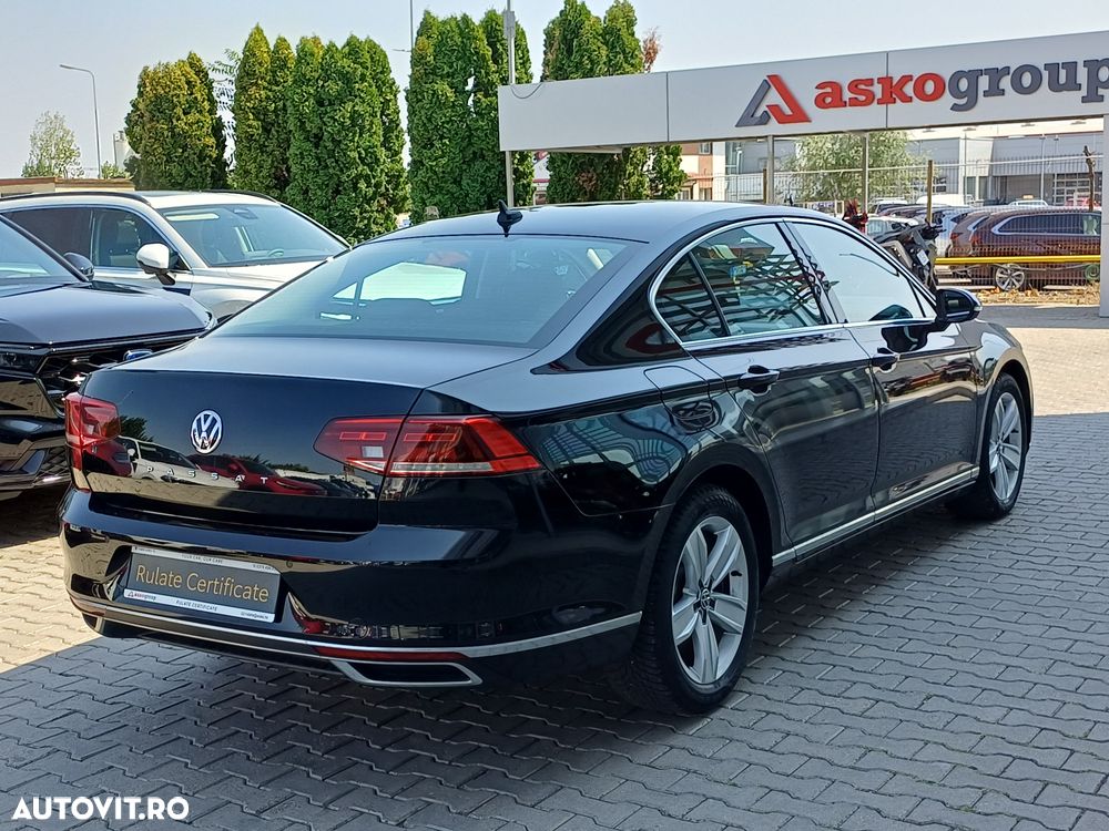 Volkswagen Passat - 5