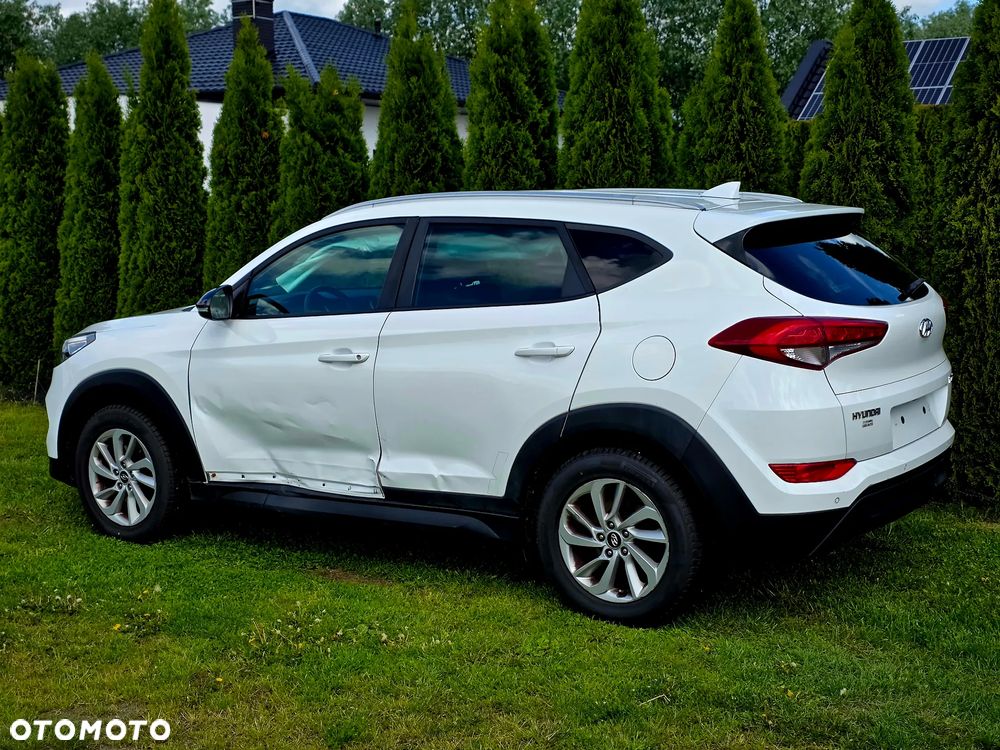 Hyundai Tucson 1.7 CRDI BlueDrive Comfort 2WD - 8