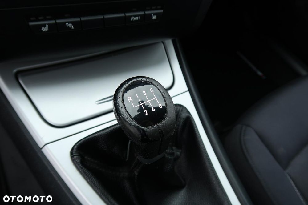 BMW Seria 1 - 23