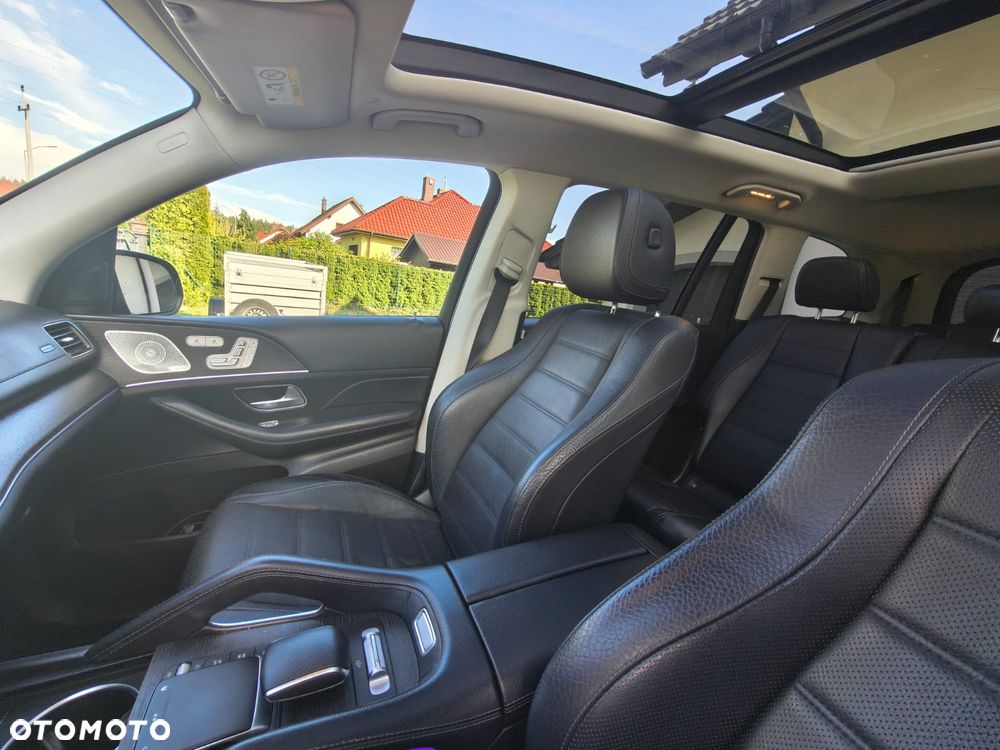 Mercedes-Benz GLS - 8