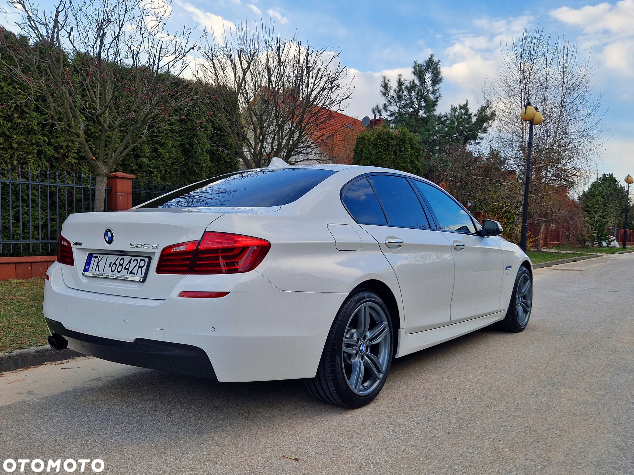 BMW Seria 5 525d xDrive - 8