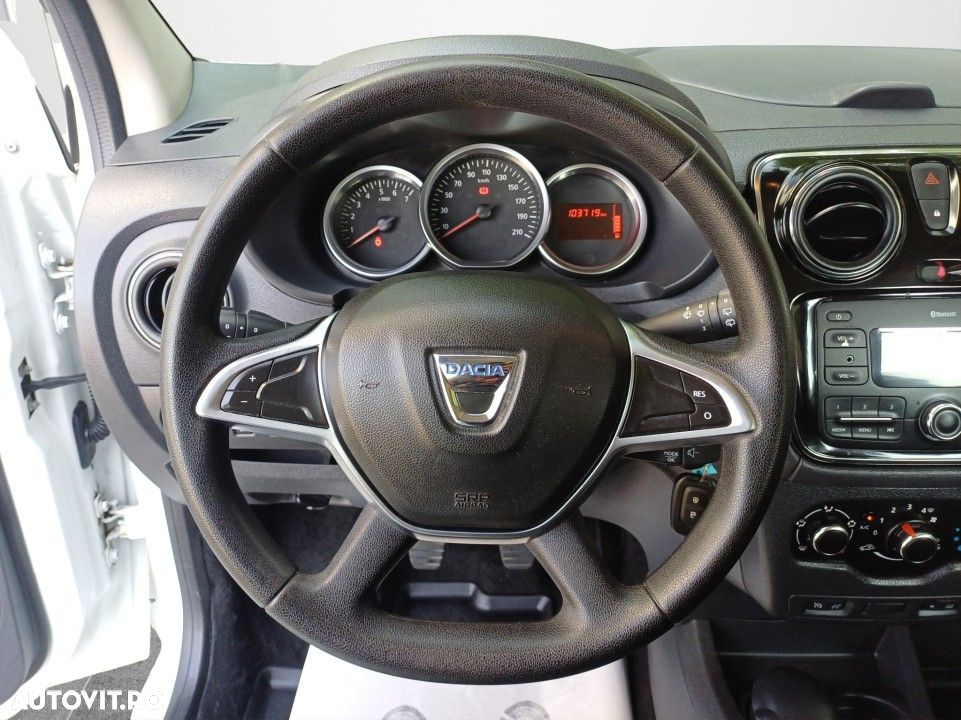 Dacia Lodgy - 10