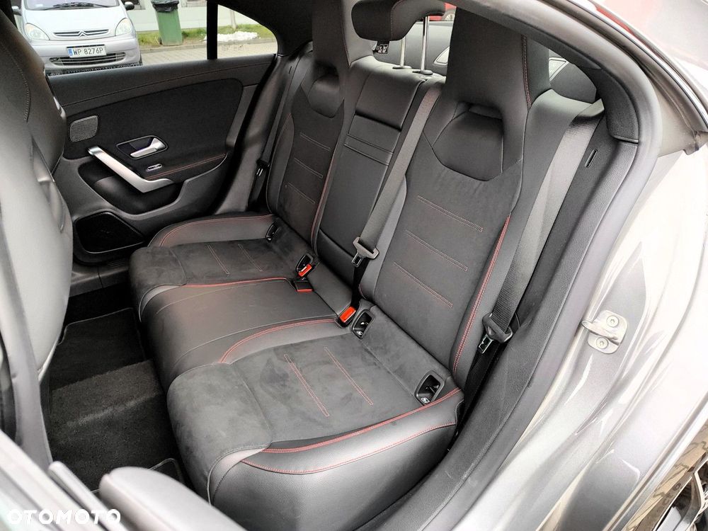 Mercedes-Benz CLA - 14