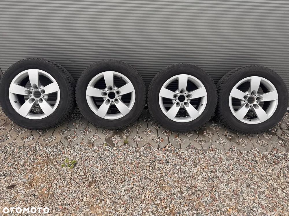 BMW Seria 5 523i Touring - 29