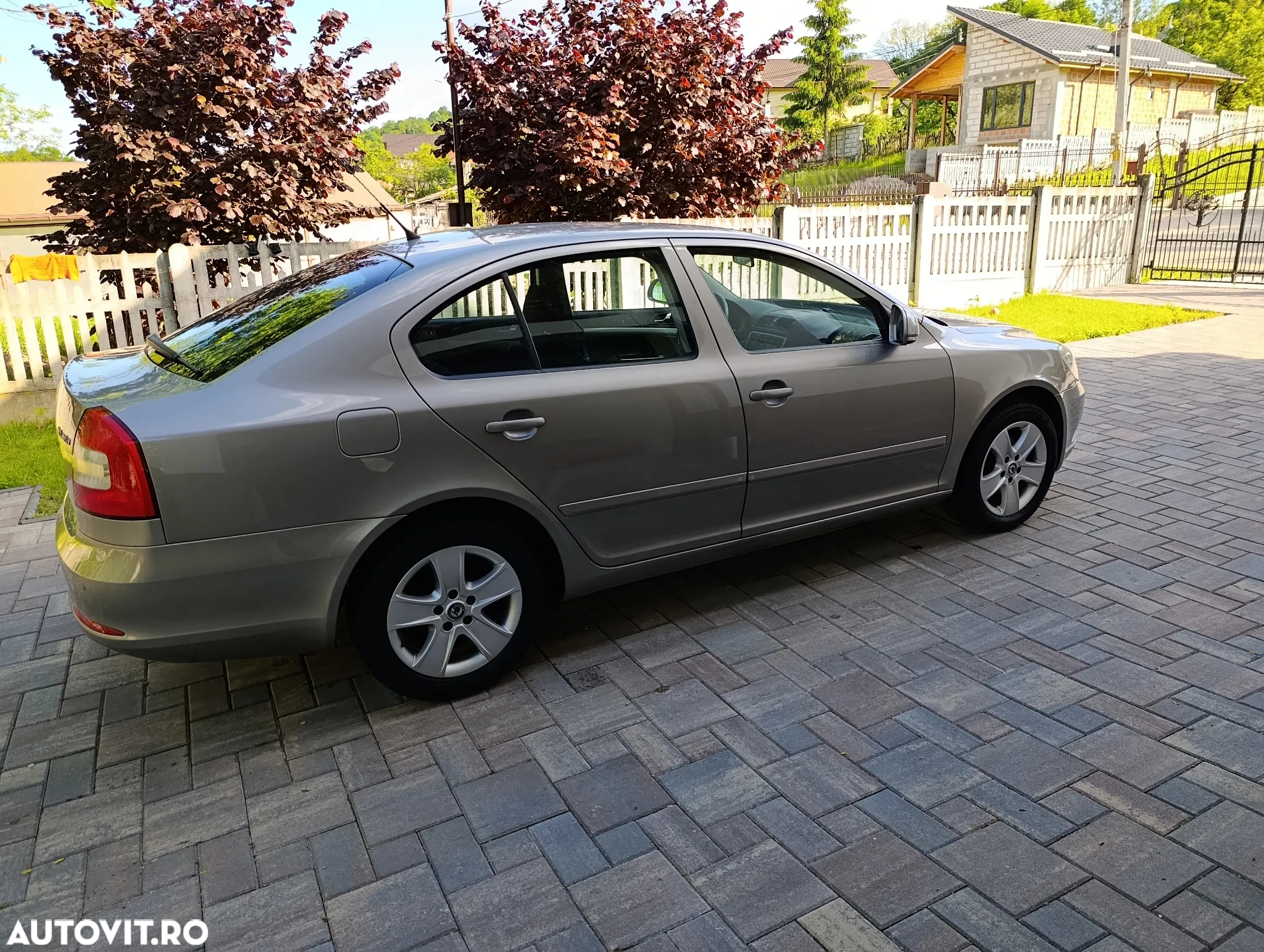 Skoda Octavia 1.6 TDI DPF GreenLine - 10