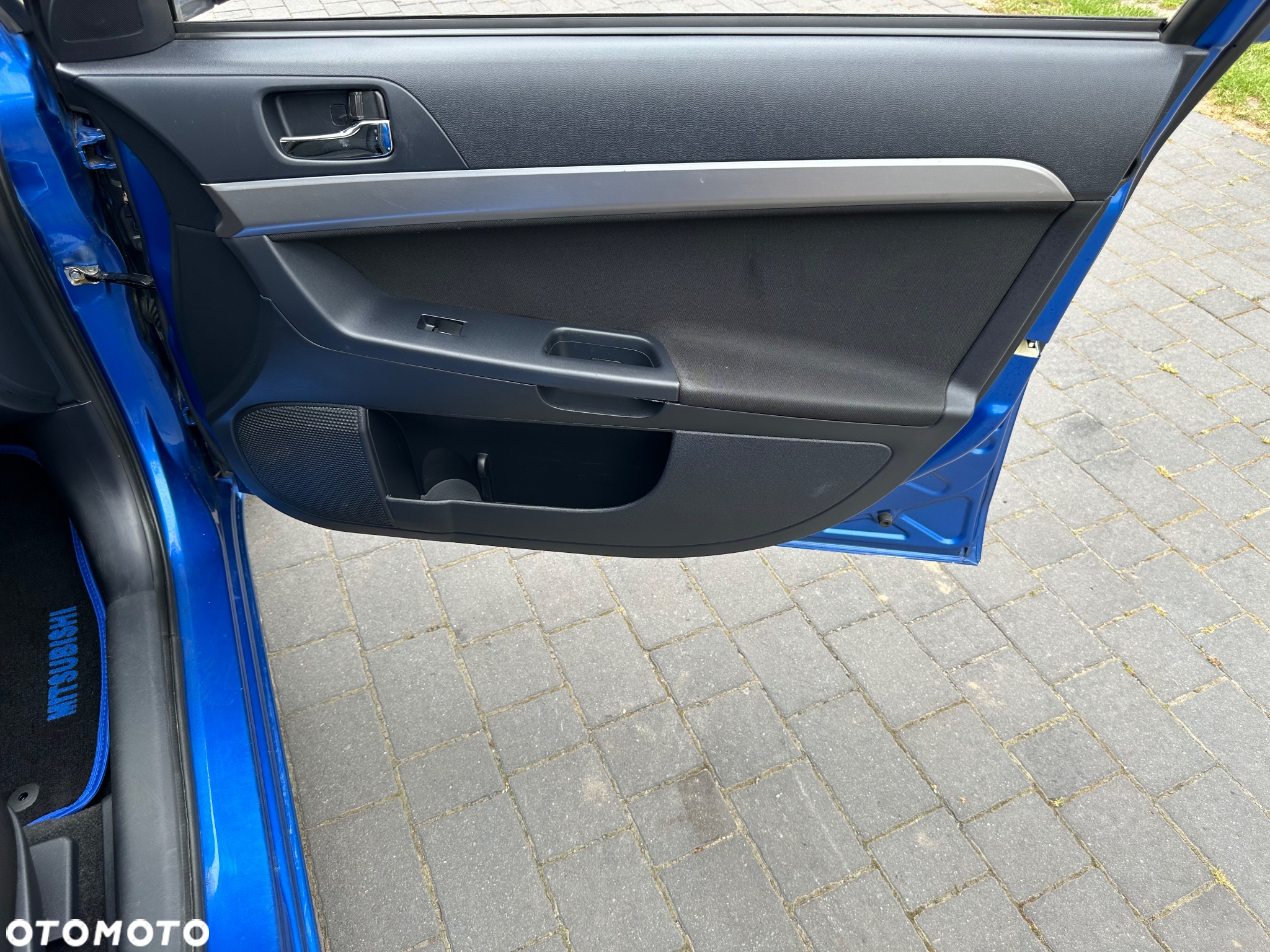 Mitsubishi Lancer 1.8 Intense - 30