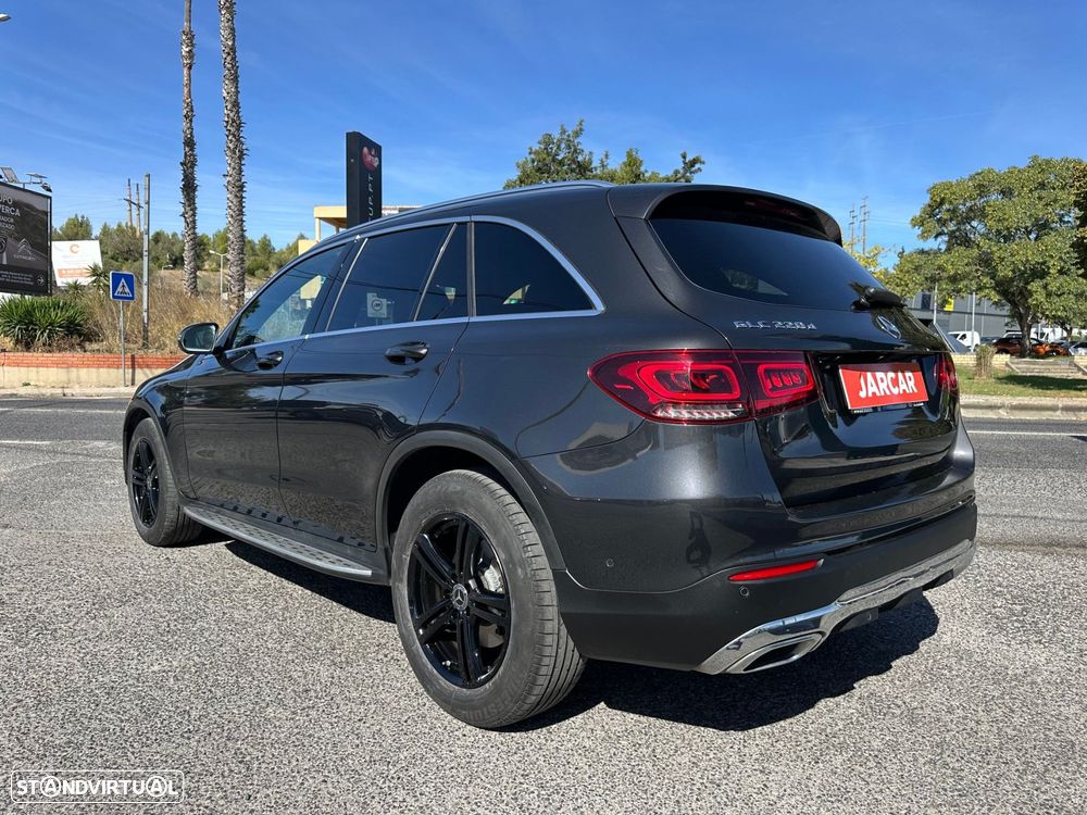 Mercedes-Benz GLC 220 d 4Matic Edition - 4