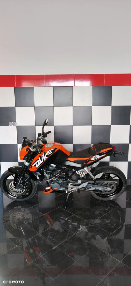 KTM Duke 125 - 1