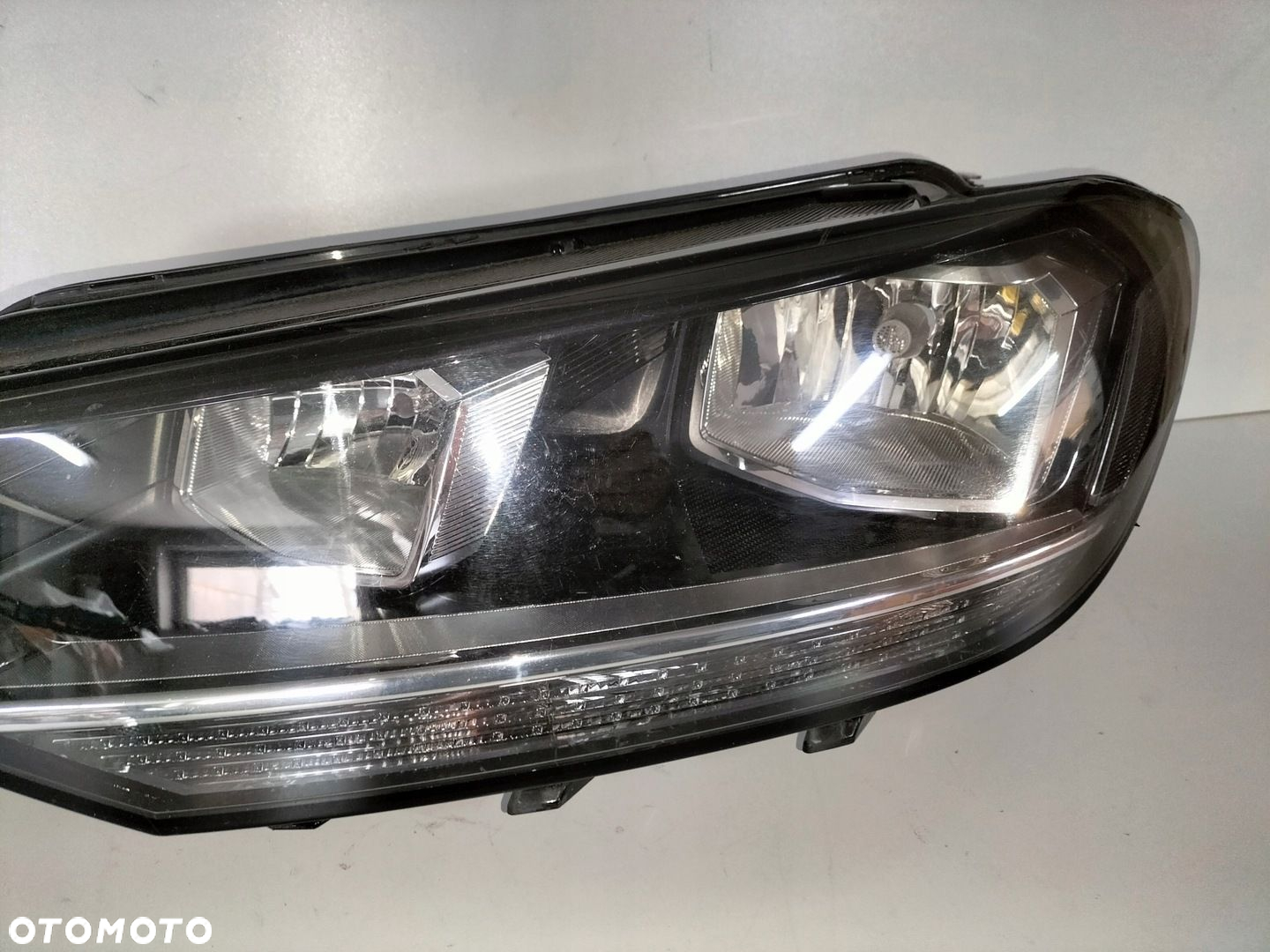 Lampa przednia reflektor lewa VW TOURAN III 15- - 3