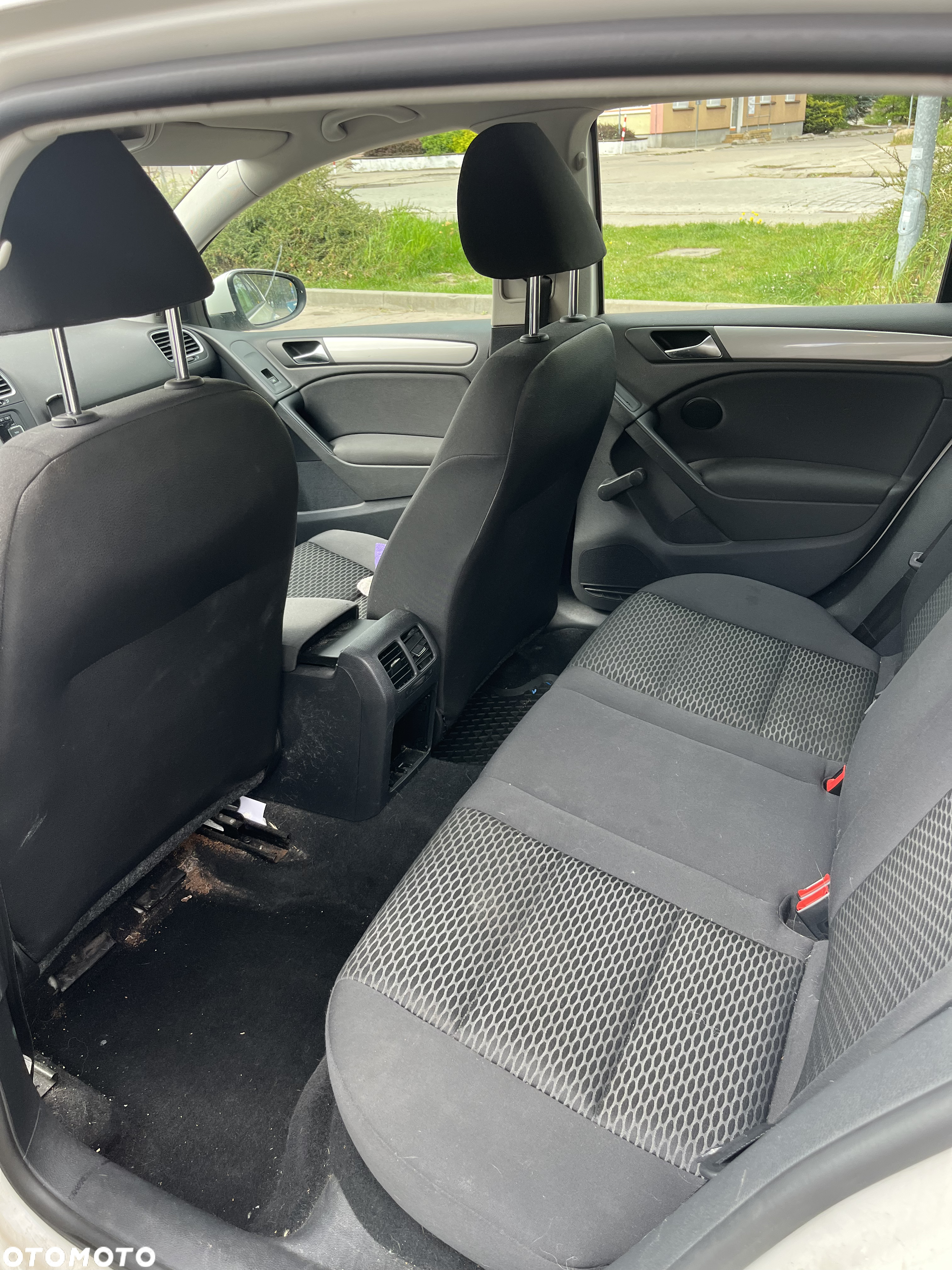 Volkswagen Golf - 26