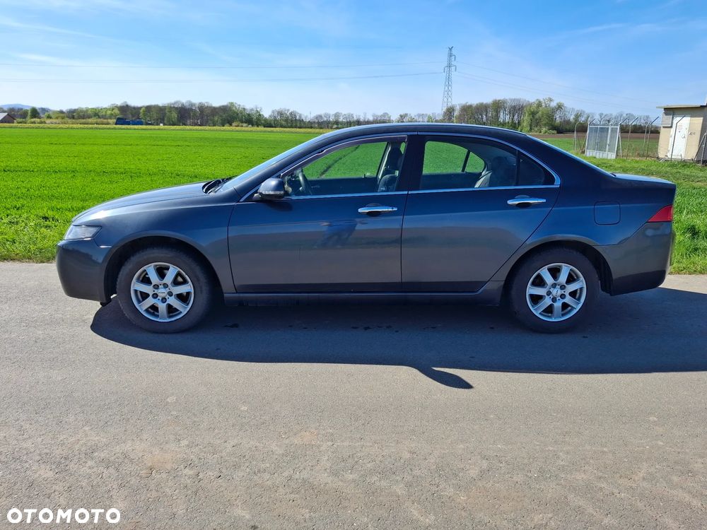 Honda Accord 2.0 Comfort - 4