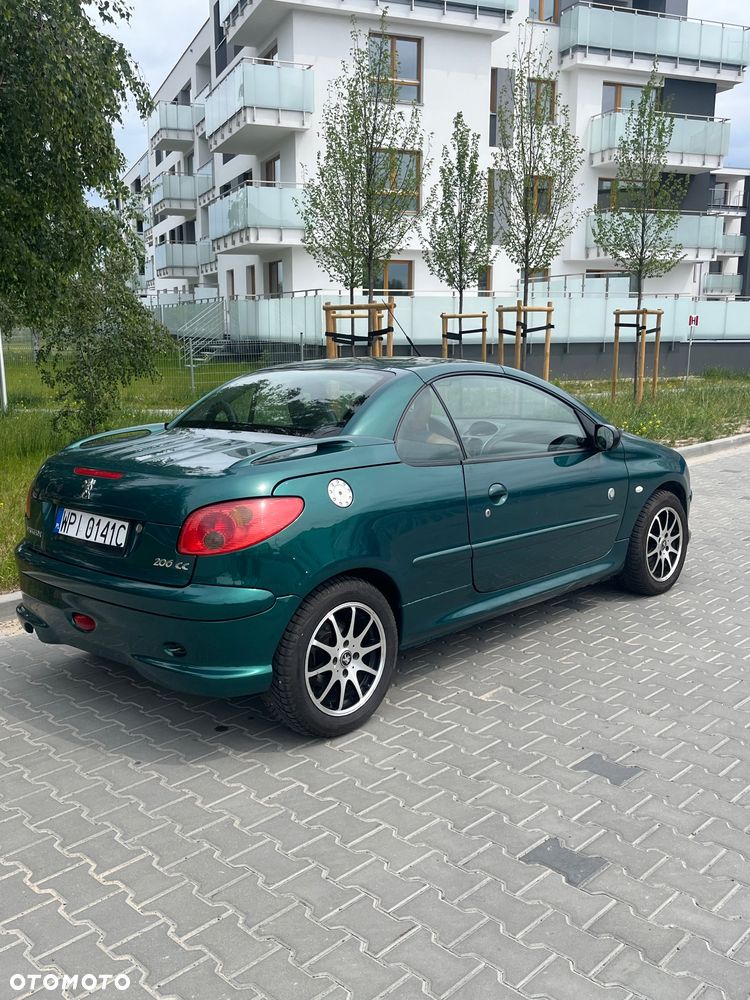 Peugeot 206 CC - 2