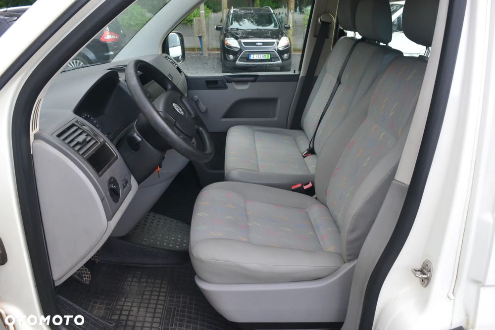 Volkswagen Transporter - 10